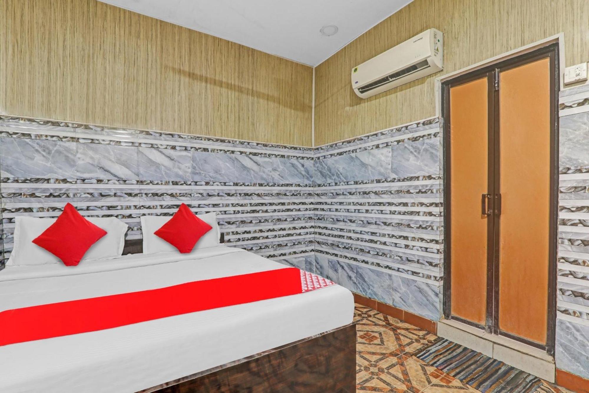 Hotel New Geetanjali 3*