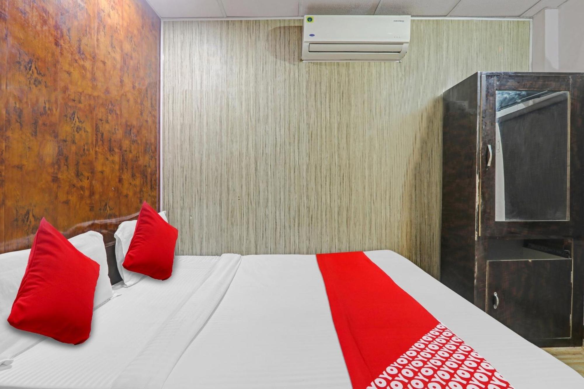 New Geetanjali Hotel Lucknow